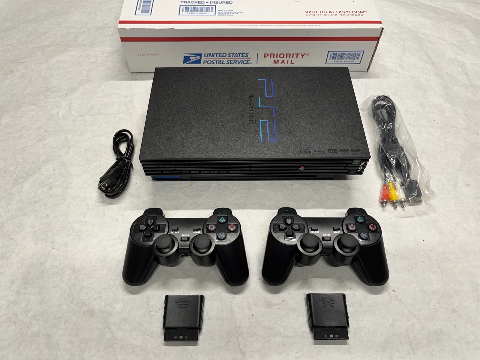 Working SONY PlayStation 2 Console PS2 Video Game System 2 Wireless Controllers