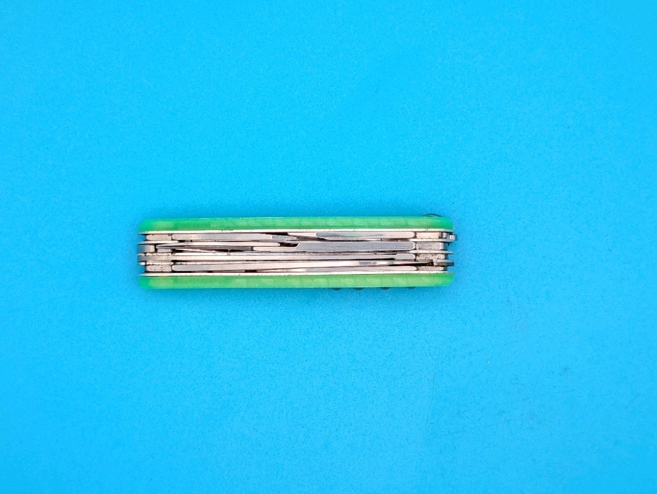 Custom Victorinox Huntsman Firefly Green Glow in the Dark Swiss Army Knife! 91mm