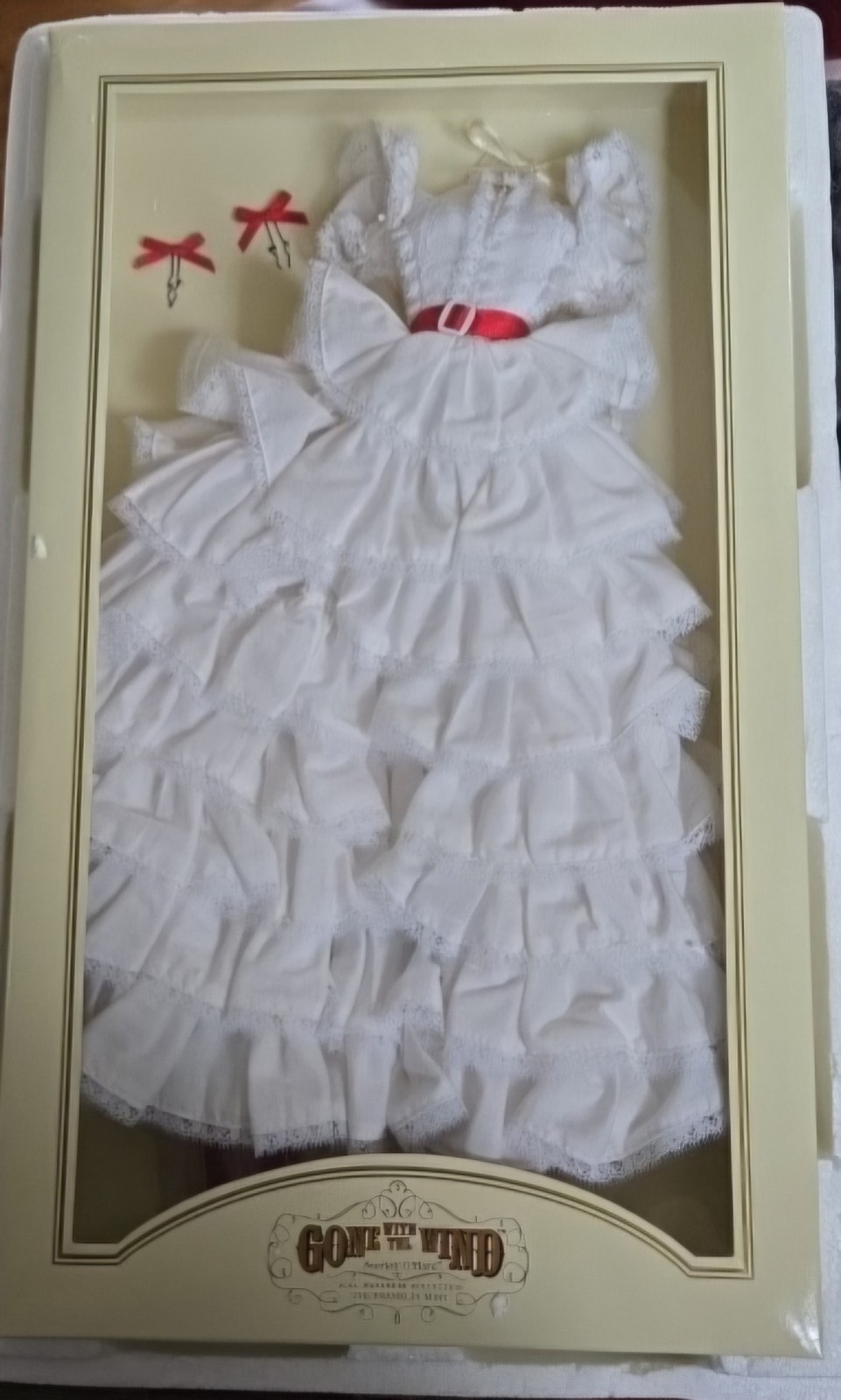 Franklin Mint Scarlett O'Hara Doll With Four Dresses