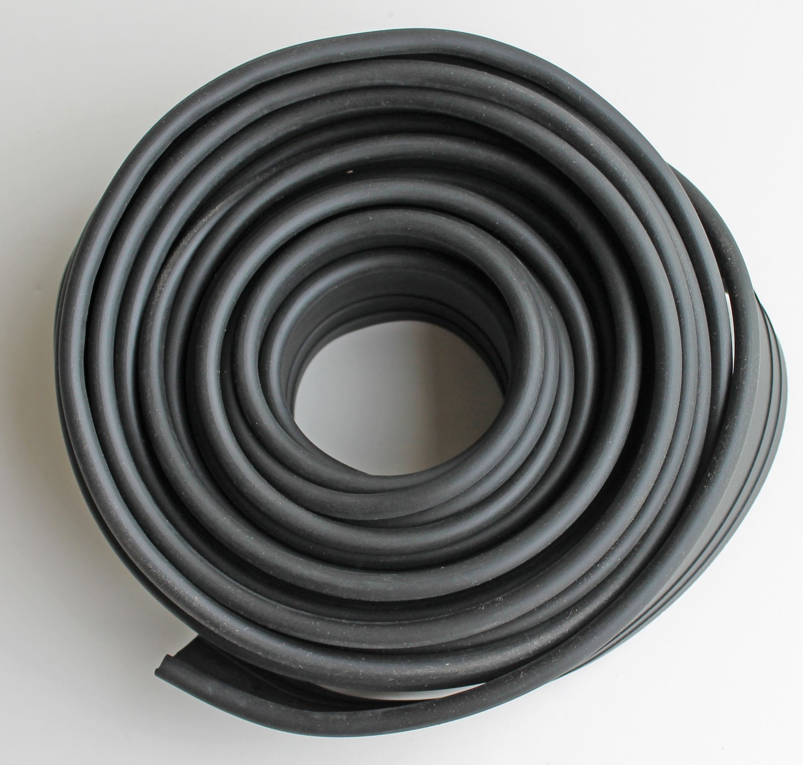 Universal Synthetic Fender Welt 25 foot length quality USA MADE Ford Chevy