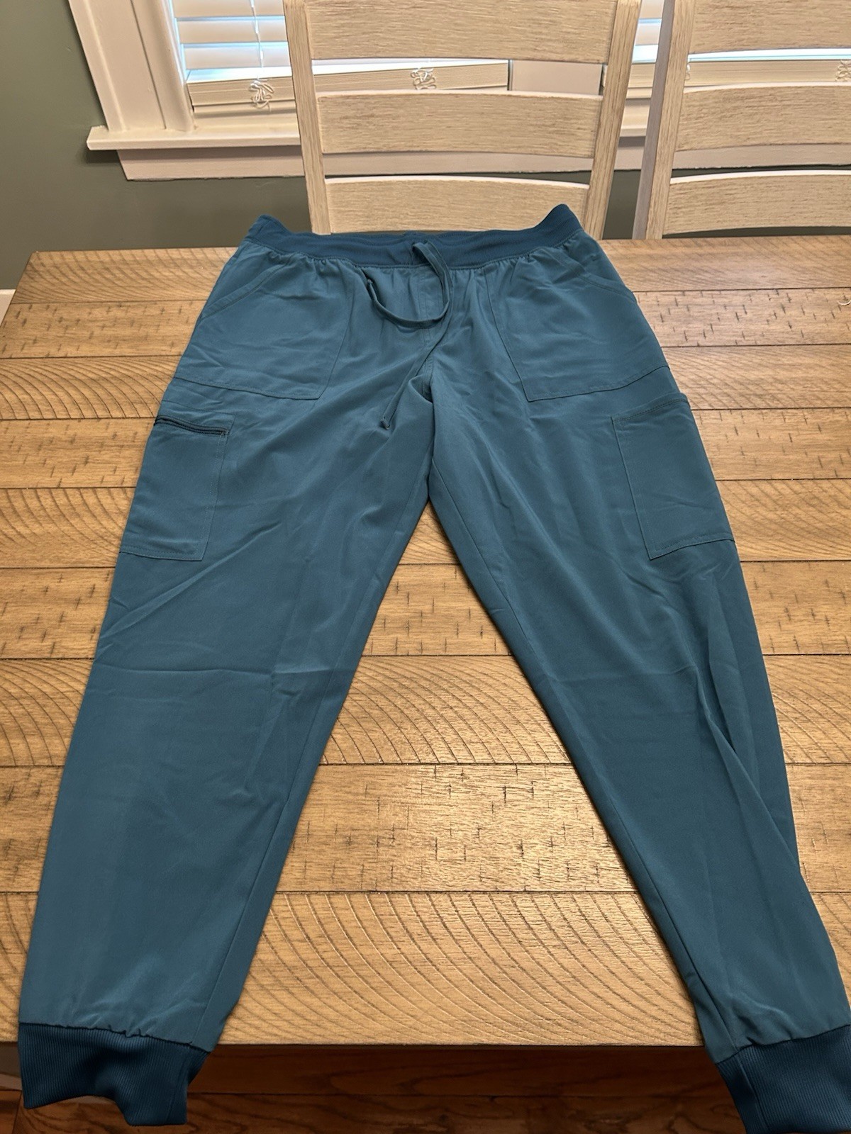 Men’s Cherokee Scub Top And Pants