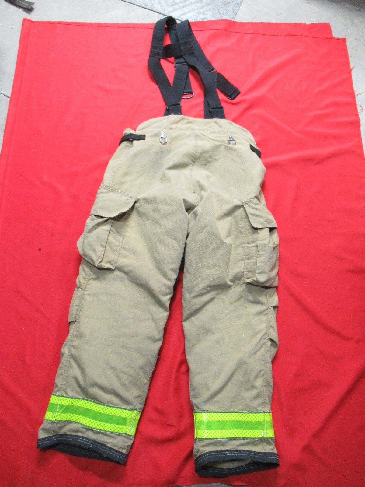 Mfg 2016 GLOBE GXCEL 42 x 32 Firefighter Turnout Bunker Pants FIRE RESCUE GEAR