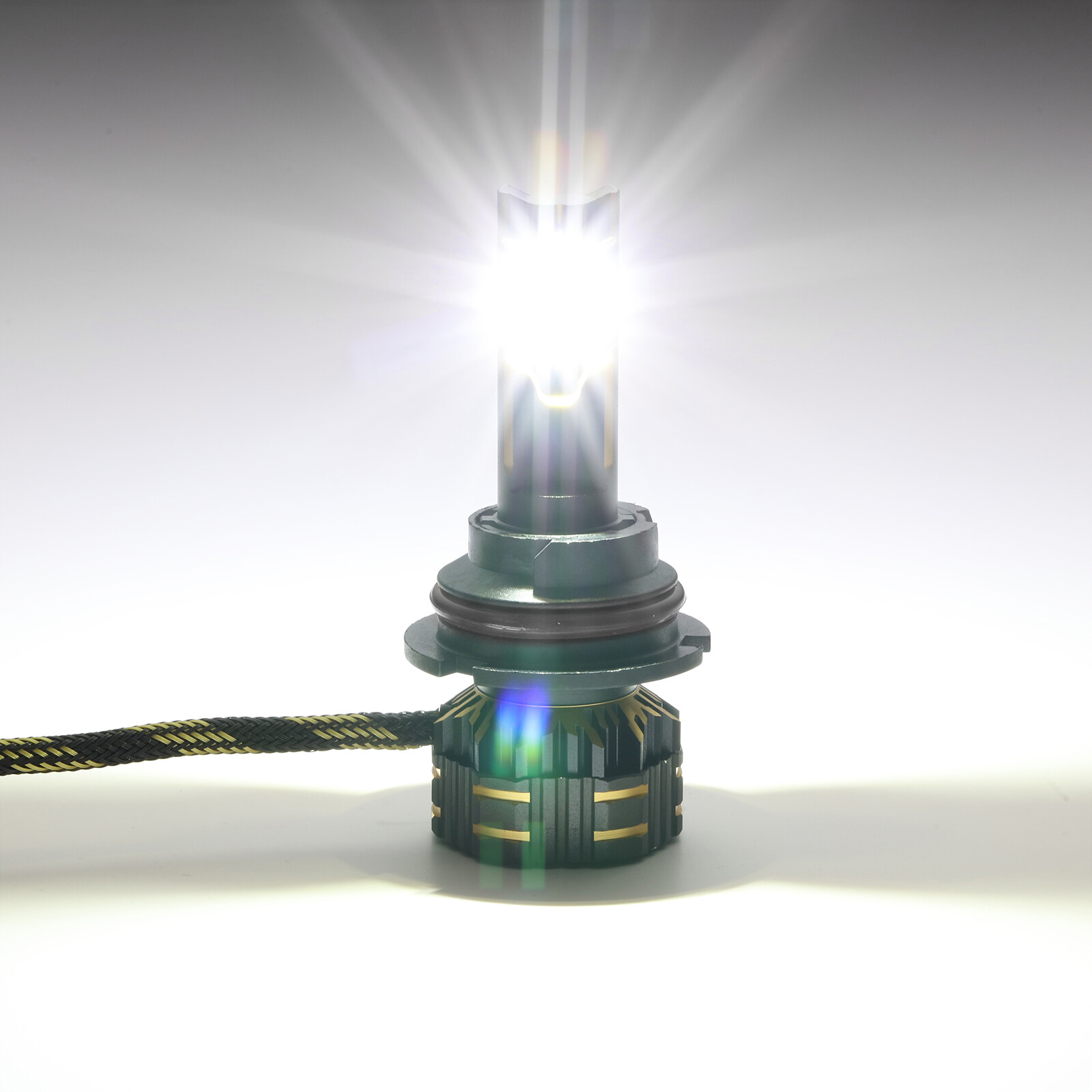 AUXBEAM Canbus 9004 LED Headlight Super Bright Bulb High Low Beam White 25000LM