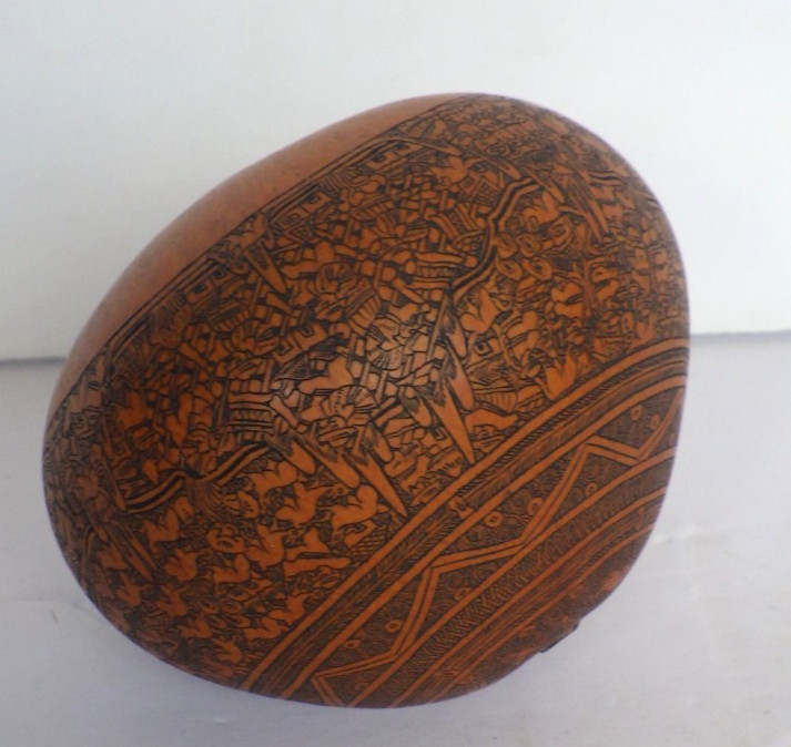 VTG Folk Art Peruvian Handcrafted Carved Gourd Intricate Detailed Story Telling