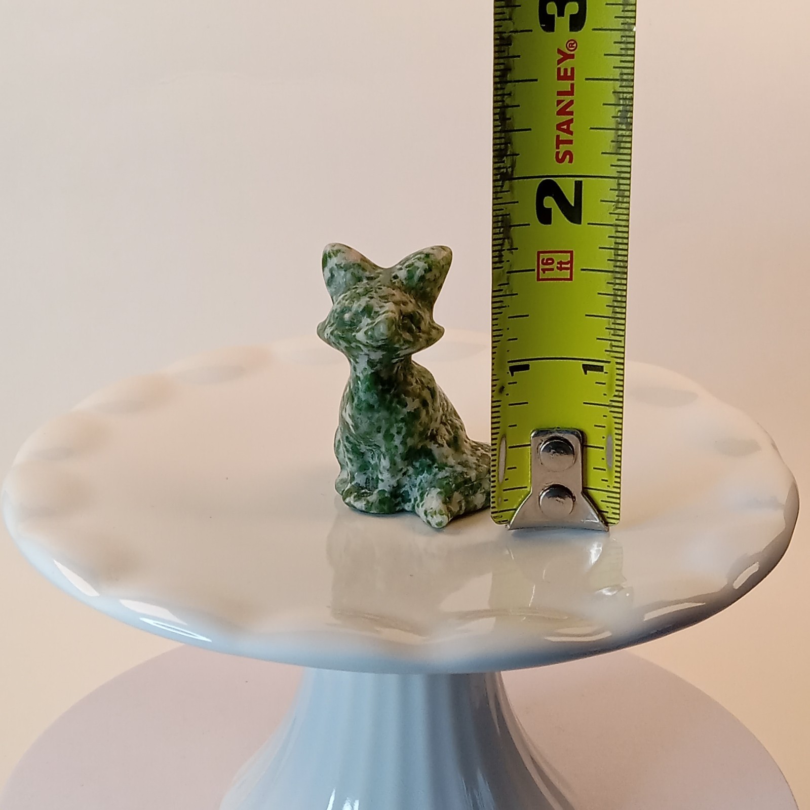 Tree Agate Crystal Fox Carving Green Polished Animal 27g | F35