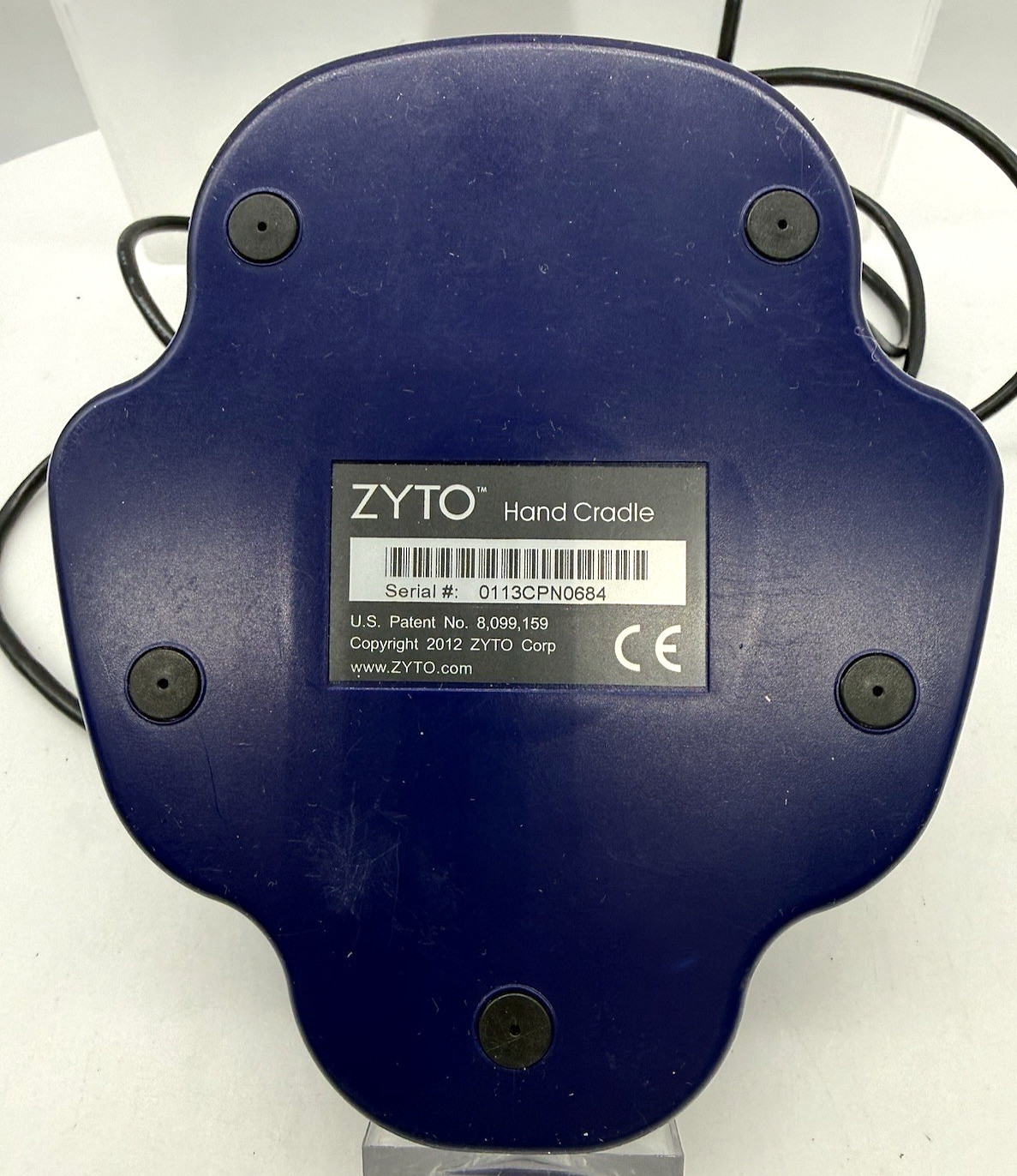 Zyto Hand Cradle, USB Cable, Powers On