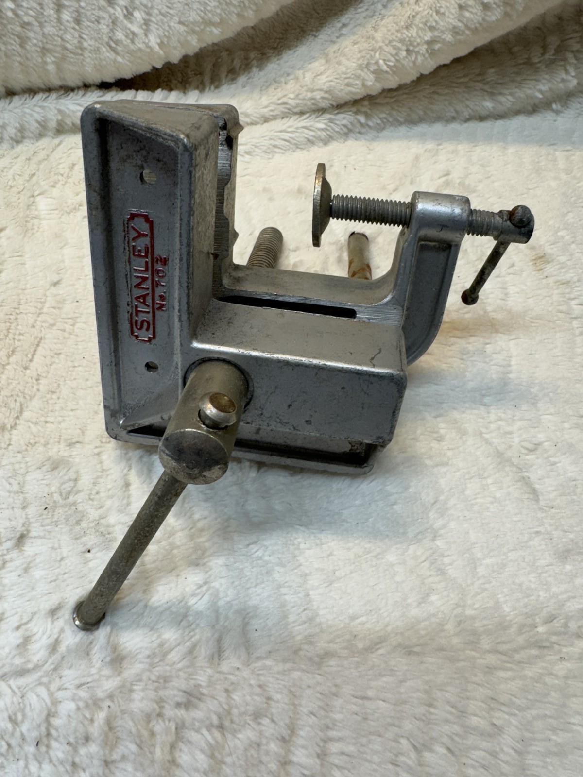 Vintage Stanley 702 Clamp-On Woodworking Vise – Aluminum Corner Mount