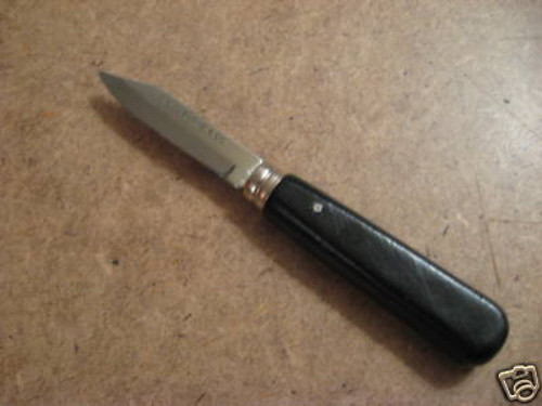 C.S. Osborne #7 Sloyd Knife