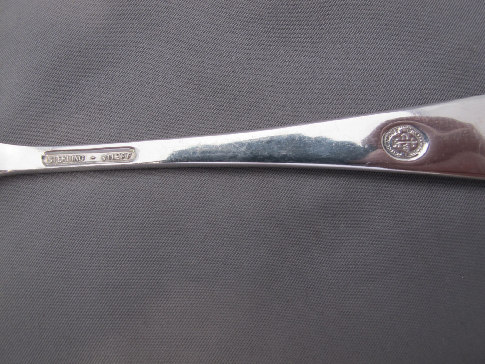 Stieff Sterling WILLIAMSBURG QUEEN ANNE (1940) DINNER FORKS-7 3/4 Inch-No Mono