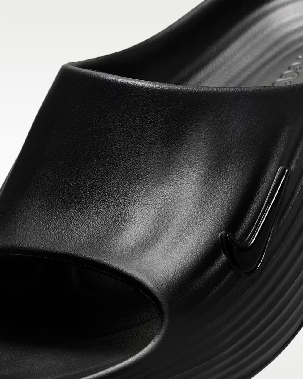 NIKE REACTX REJUVEN8 SLIDE TRIPLE BLACK/BLACK REACT X SANDAL HV4479-001 MEN SIZE