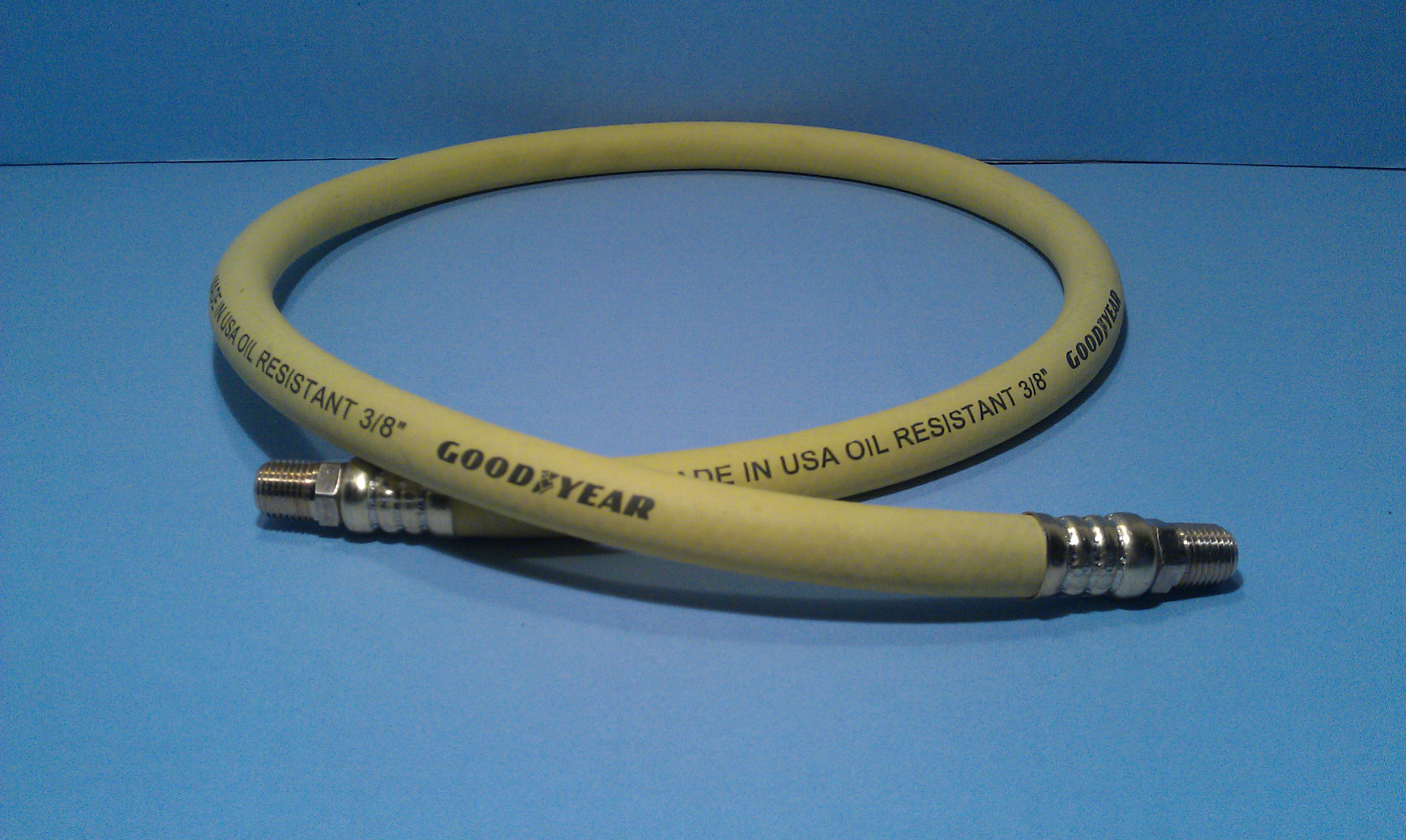 Goodyear USA 5 Foot 3/8 Inch 250 PSI Oil Resistant Rubber Air Hose Pigtail Whip