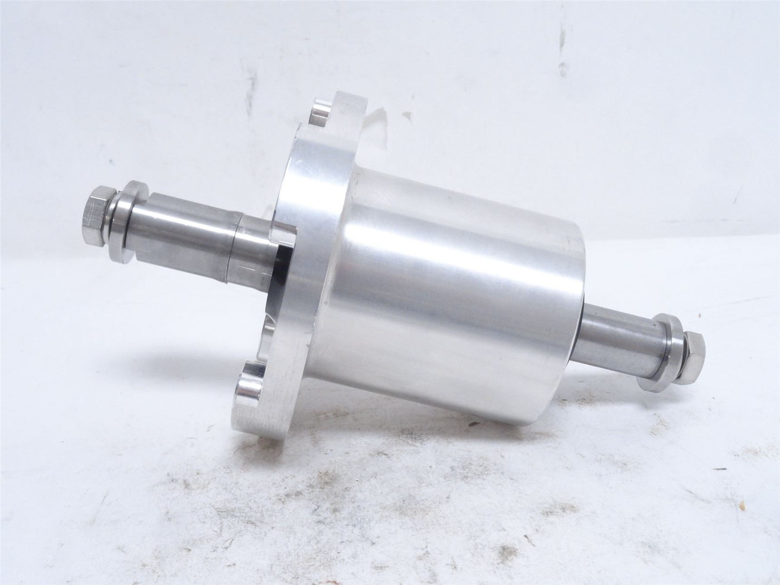 249238 New-No Box; M&M Equipment 5400 Triple Option Picker Hub Assy 004808