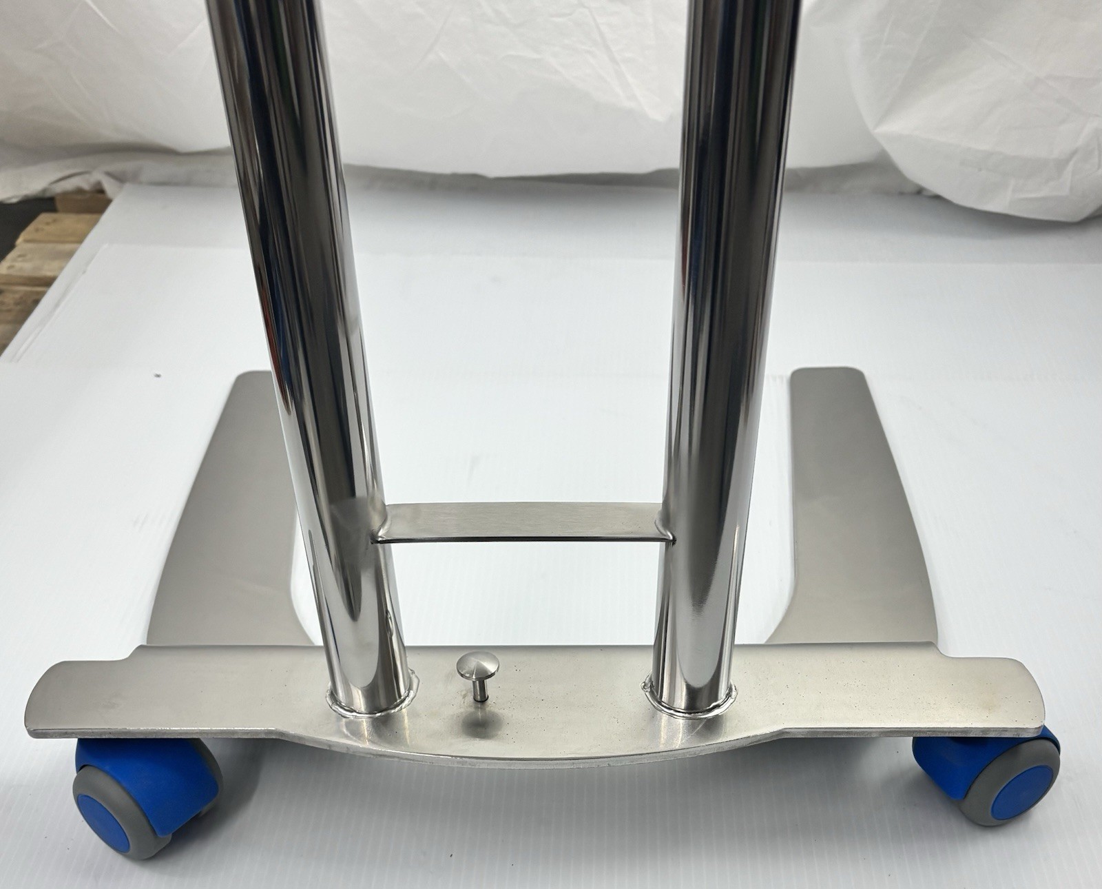 Pedigo Stainless Steel Adjustable Foot-Operated Mayo Stand with Tray