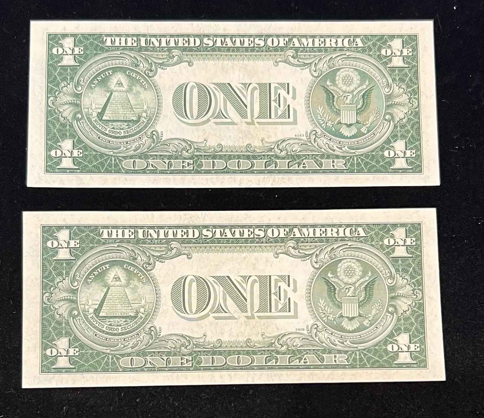 2 Consecutive 1935E $1 Silver Note Certificates Nice Notes!!!