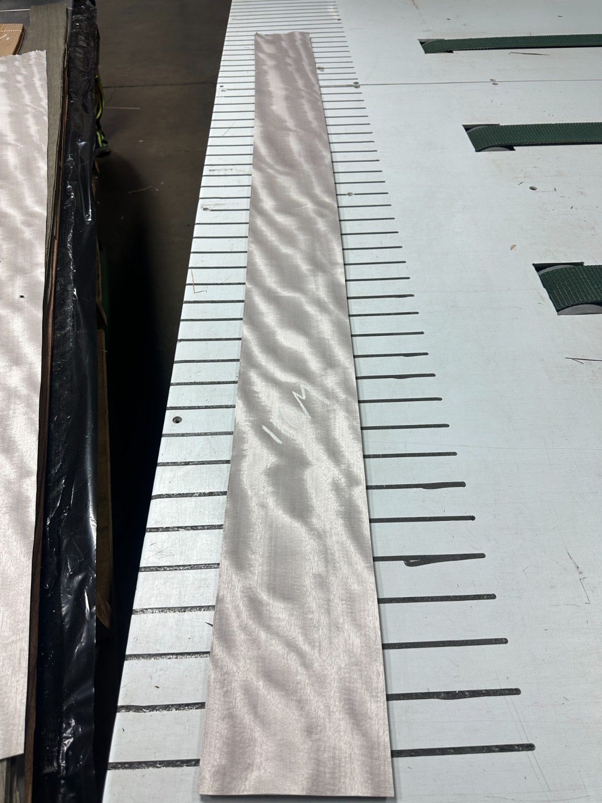 Silver Figured Anigre Raw Wood Veneer 2 sheets 82'' x 7'' 110M