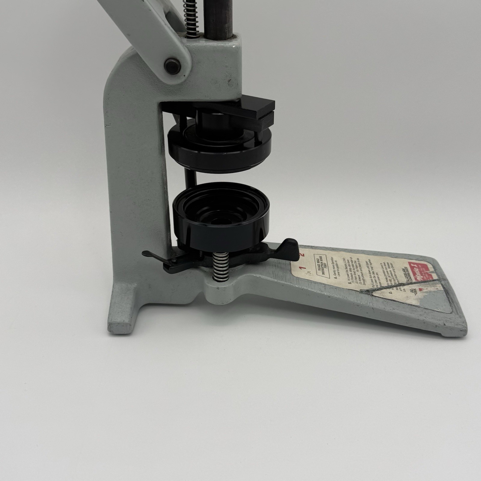 Badge-A-Matic 1 Badge-A-Minit 2 1/4" Button Maker Hand Press 2.25" Badges