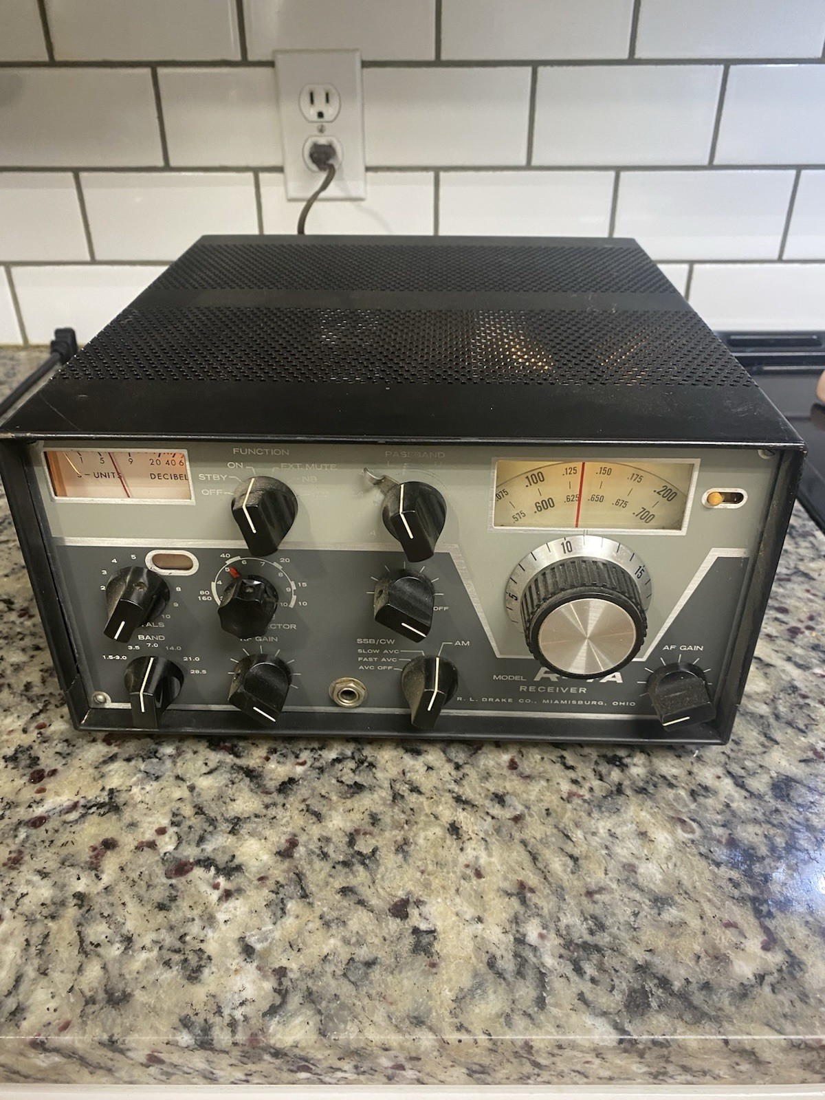Drake R-4A Vintage Ham Radio Communications Receiver