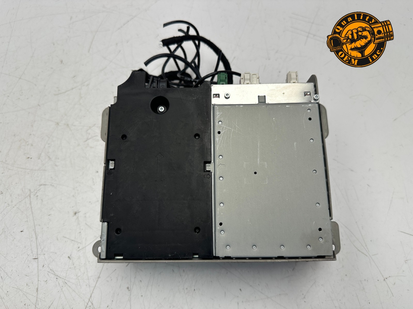 2019-2023 MERCEDES AMG GT E CLASS COMMAND RADIO HEAD UNIT PLAYER RECEIVER OE 25k