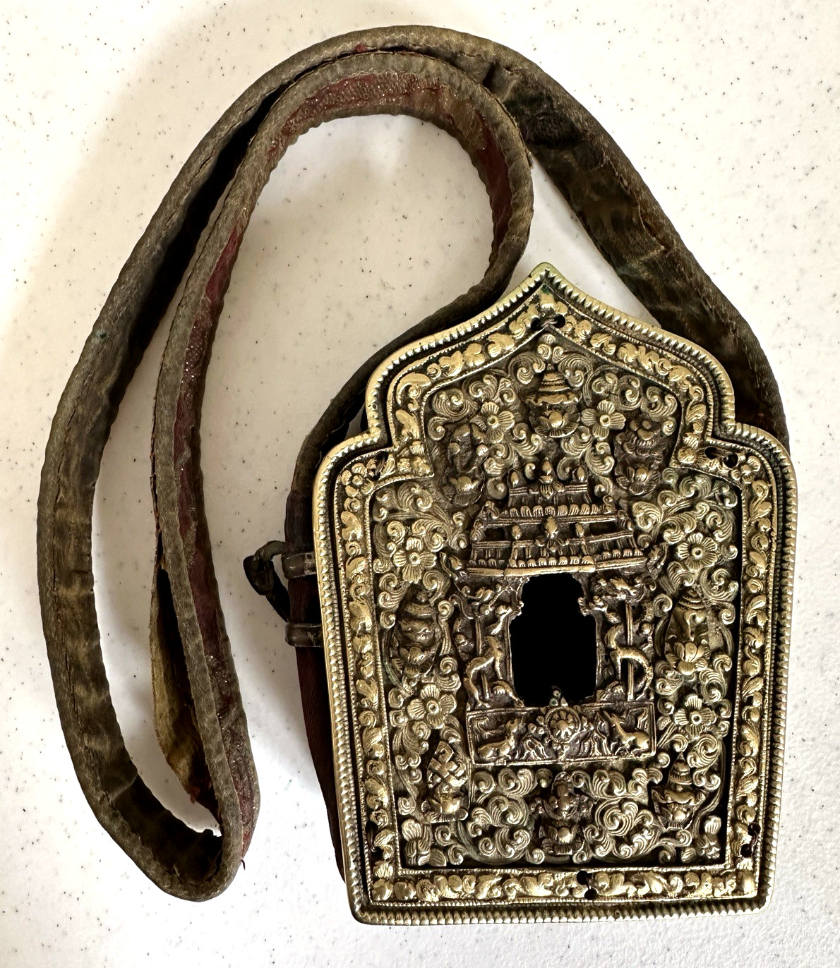 Beautiful Antique Tibetan Buddhist Traveling  Shrine