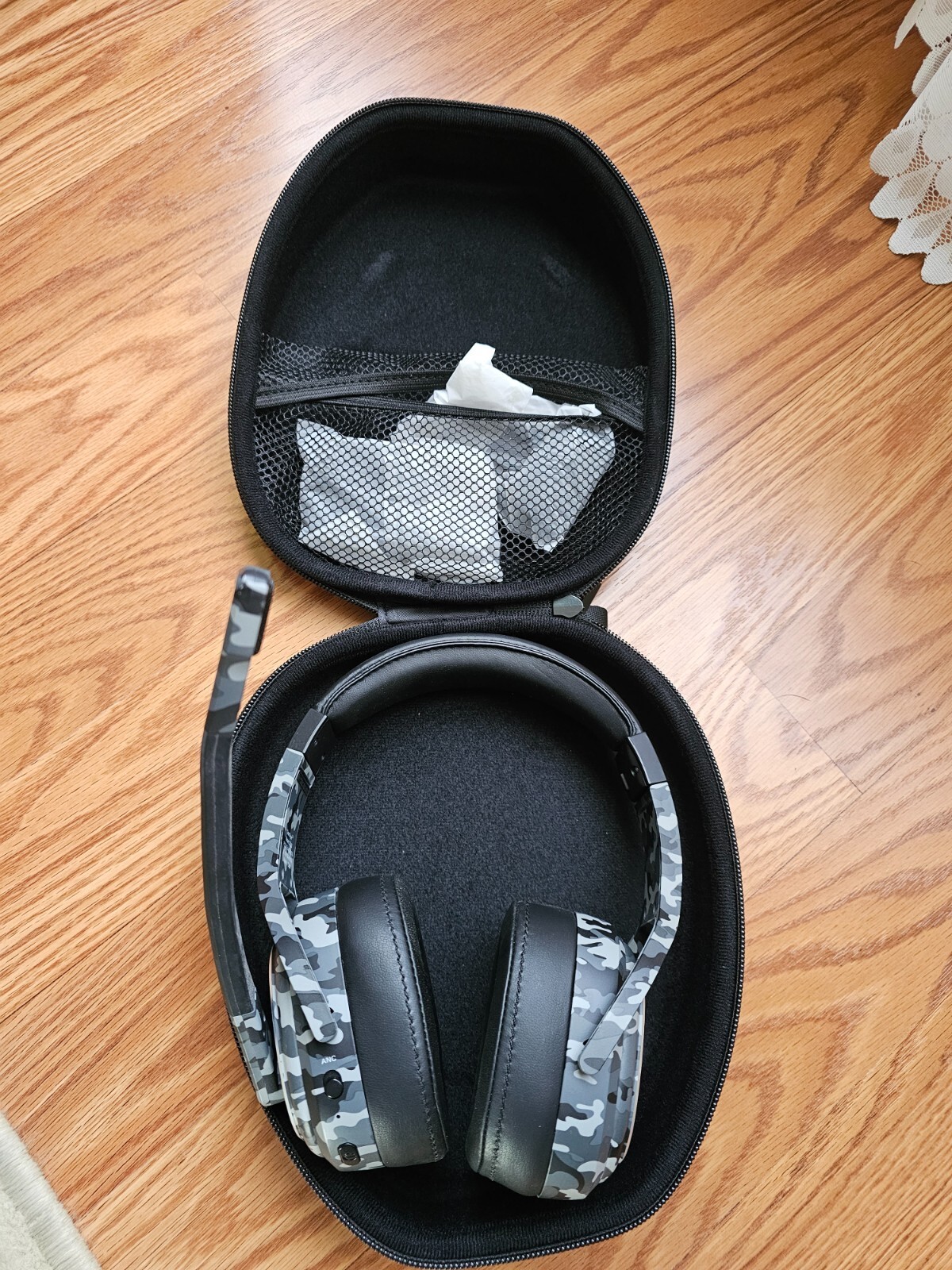 ClearDrive 220 Black Camo Rand McNally Premium Noise Cancelling 2-1 Headphones