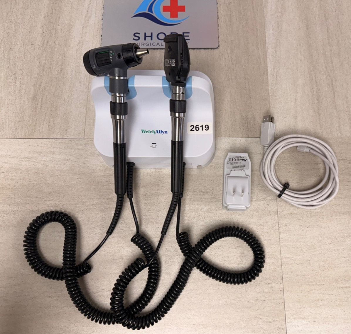 Welch Allyn 777 Wall Mount Otoscope Charging Base w/Heads 11720, 23810 2419