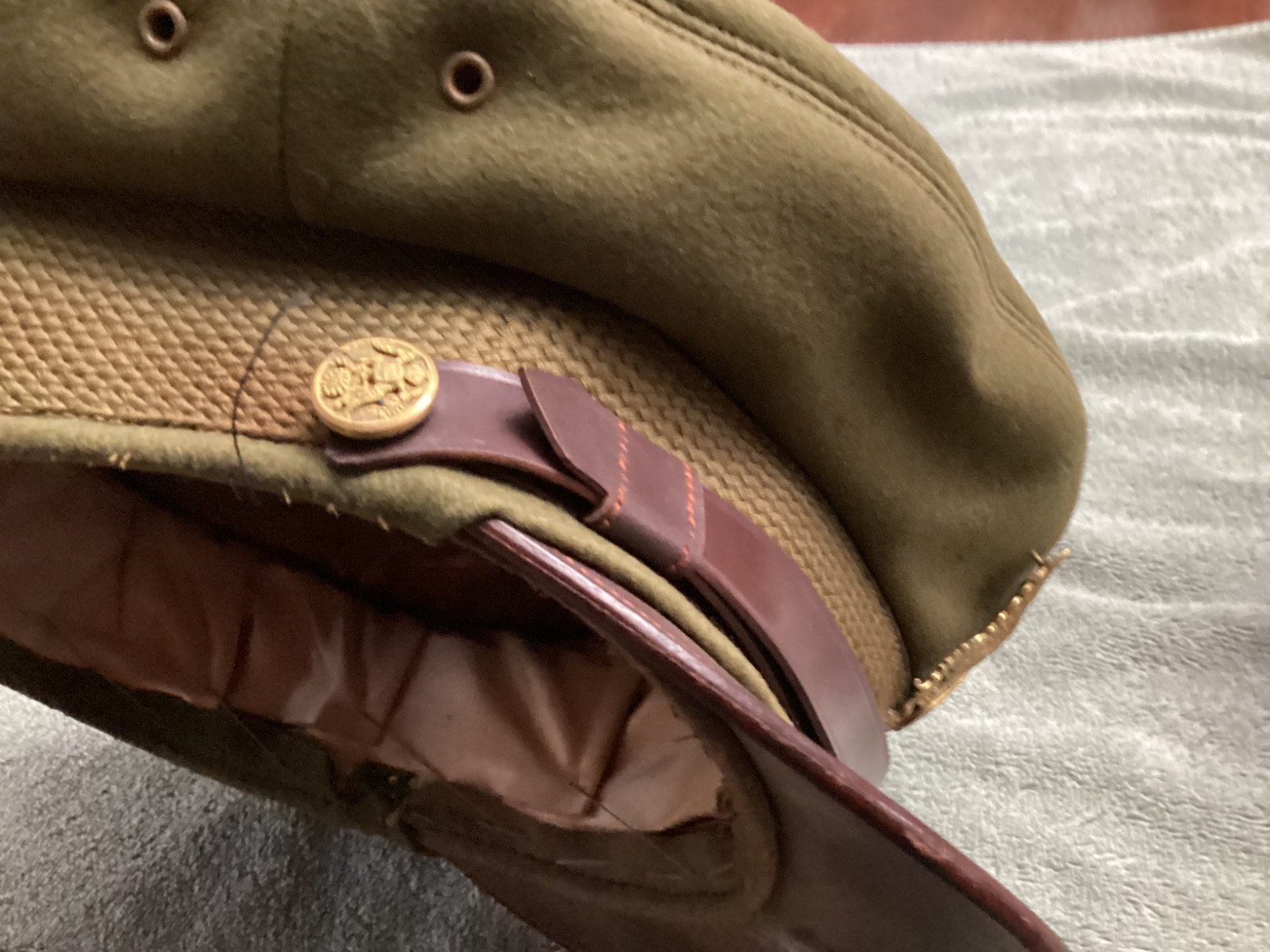 WW2 US Army military visor cap crusher Officer Hat