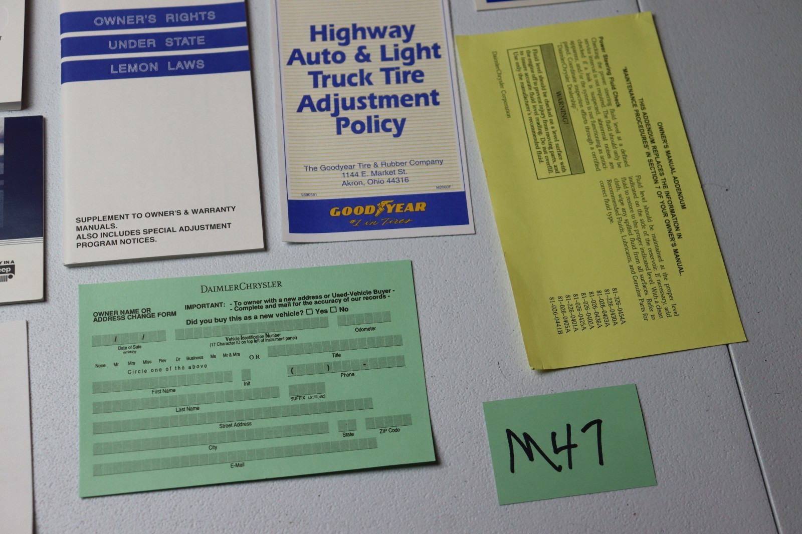 2004 CHRYSLER CONCORDE OWNERS Manual Complete Set W/ Case and Supplements