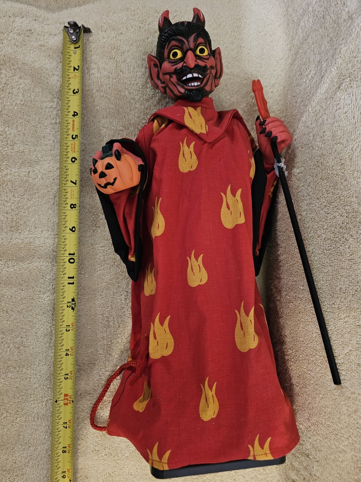 Vintage 1993 Holiday Creations Halloween Devil Voice/Blinking Eyes Working Rare!