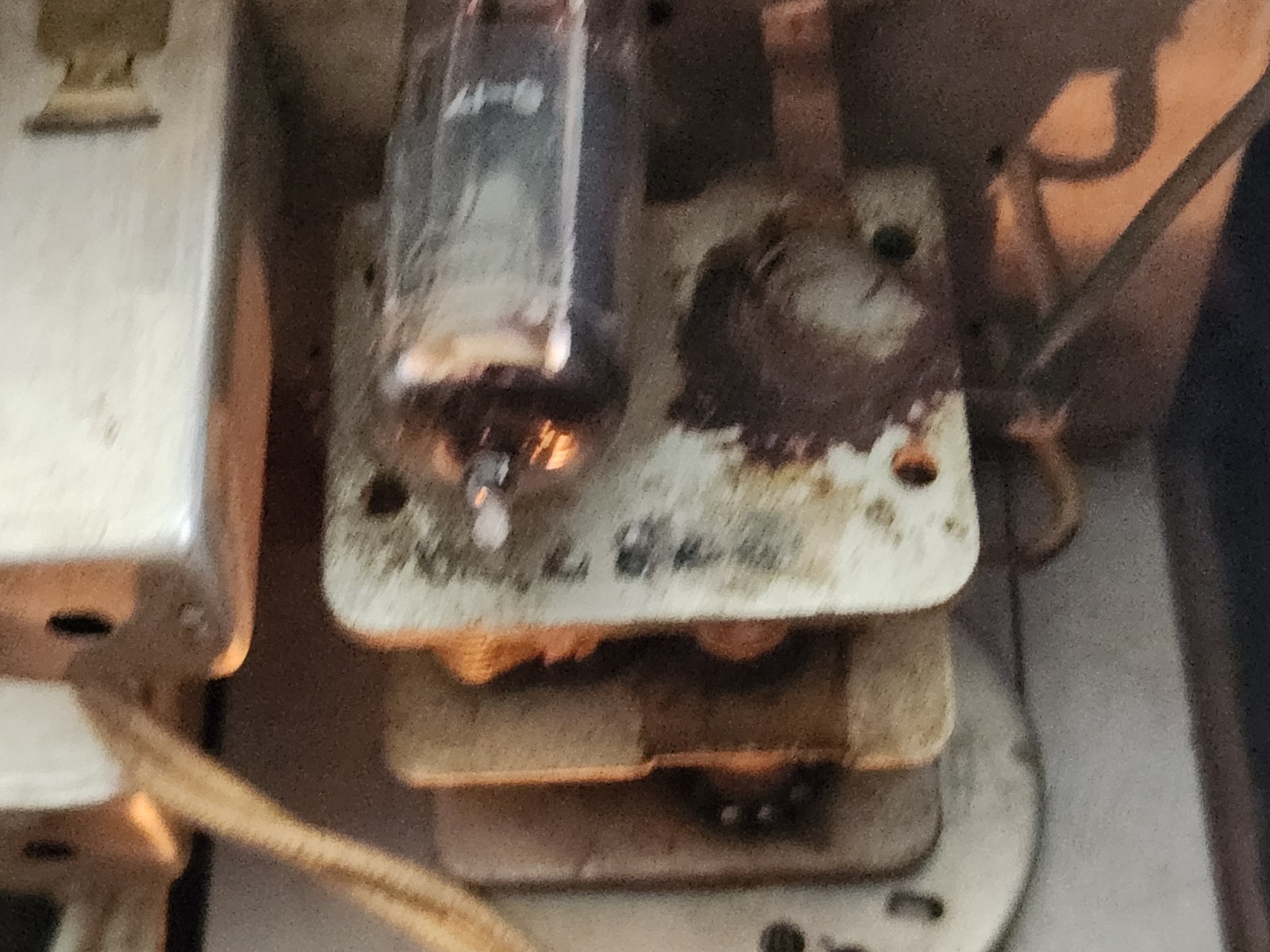 Federal Telephone + Radio Co. 1040TB 1947 Tube Radio Not Working Parts Brown Vtg