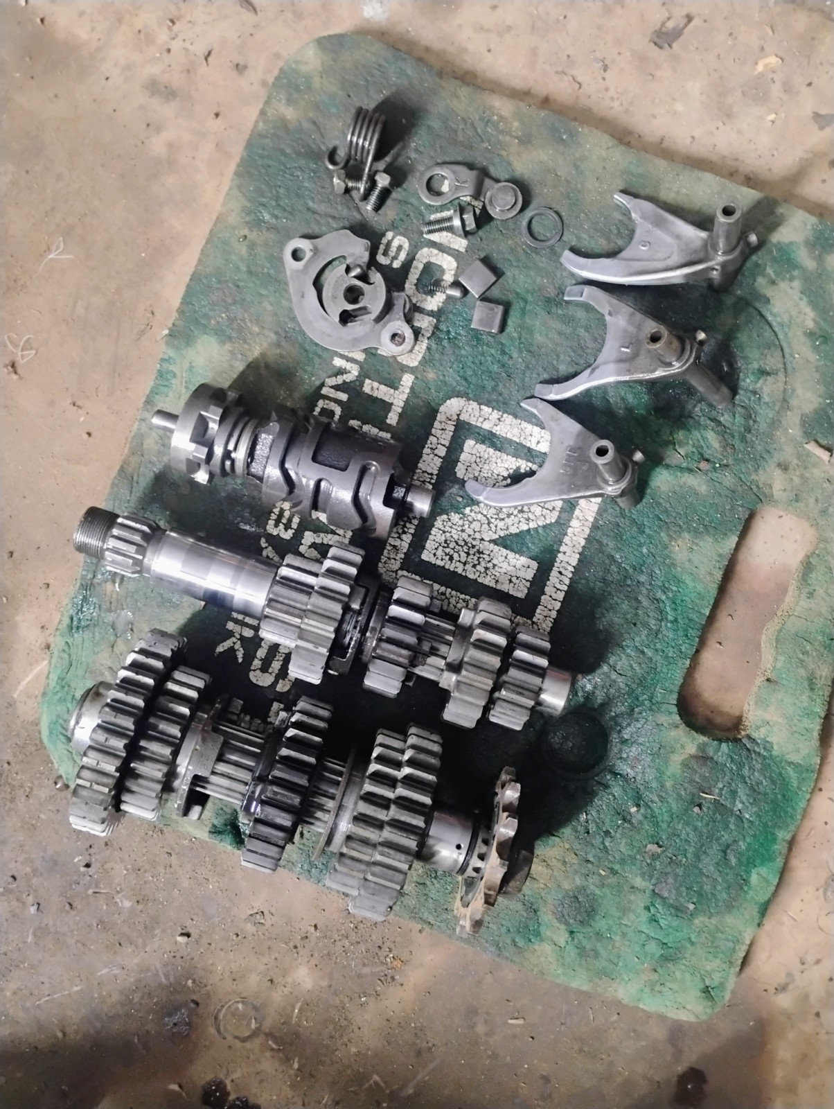 2004-2009 Yamaha YFZ450 Transmission Trans Complete 5TG-17411-00-00 OEM