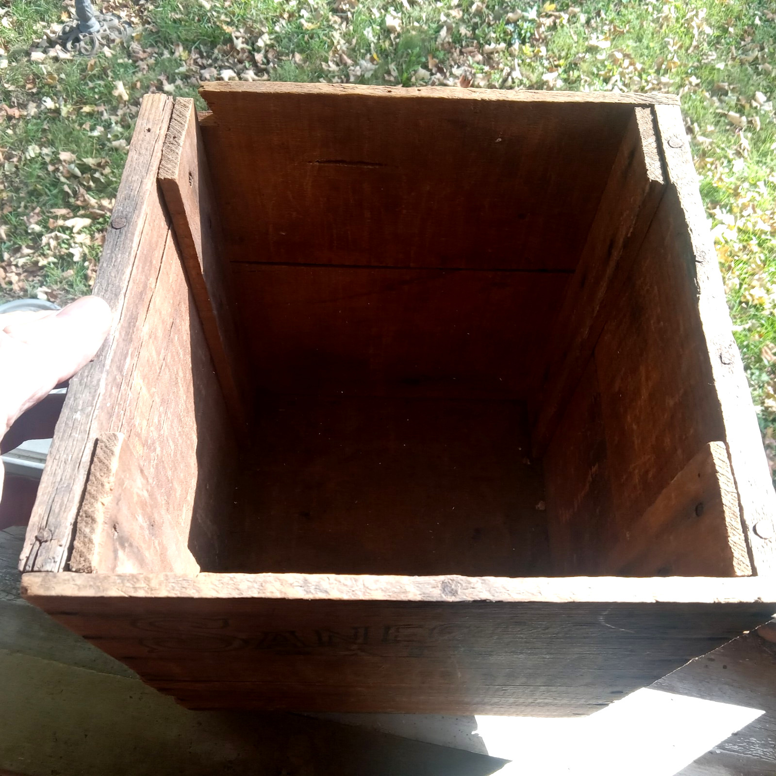 SANFORD'S INKS LIBRARY PASTE WOOD SHIPPING BOX 100 YEARS OLD PRINTED ALL 4 SIDES