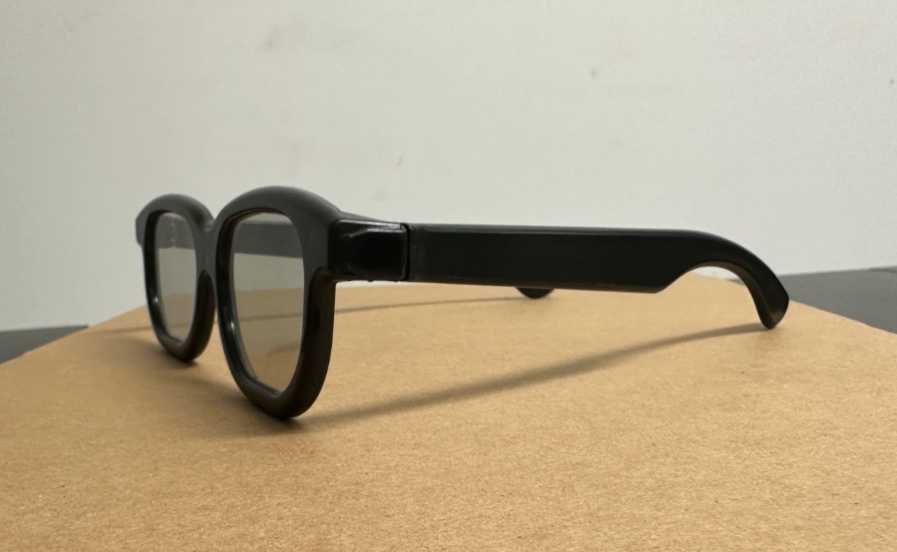 TECHNICOLOR REAL D REALD 3D MOVIE THEATER GLASSES ALL NEW SEALED BLACK COLOR