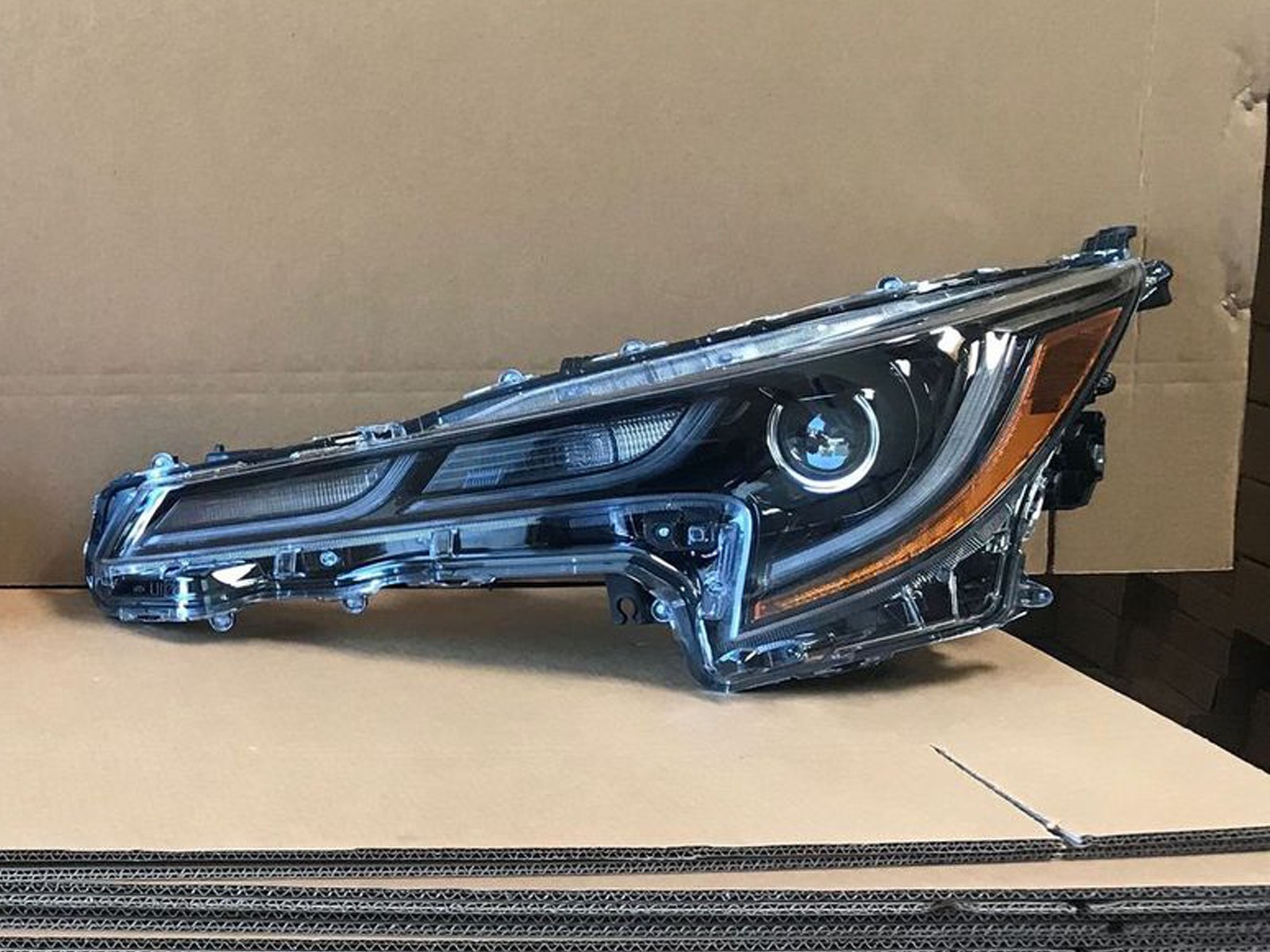 LED DRL Headlight Assembly for 2020 2021 Toyota Corolla Sport SE XSE XLE Driver