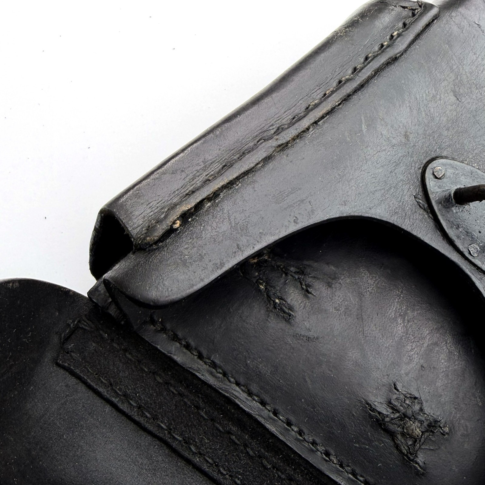 Walther P.38 Pistol HARDSHELL HOLSTER. Faint Oakleaf. Original Vintage.