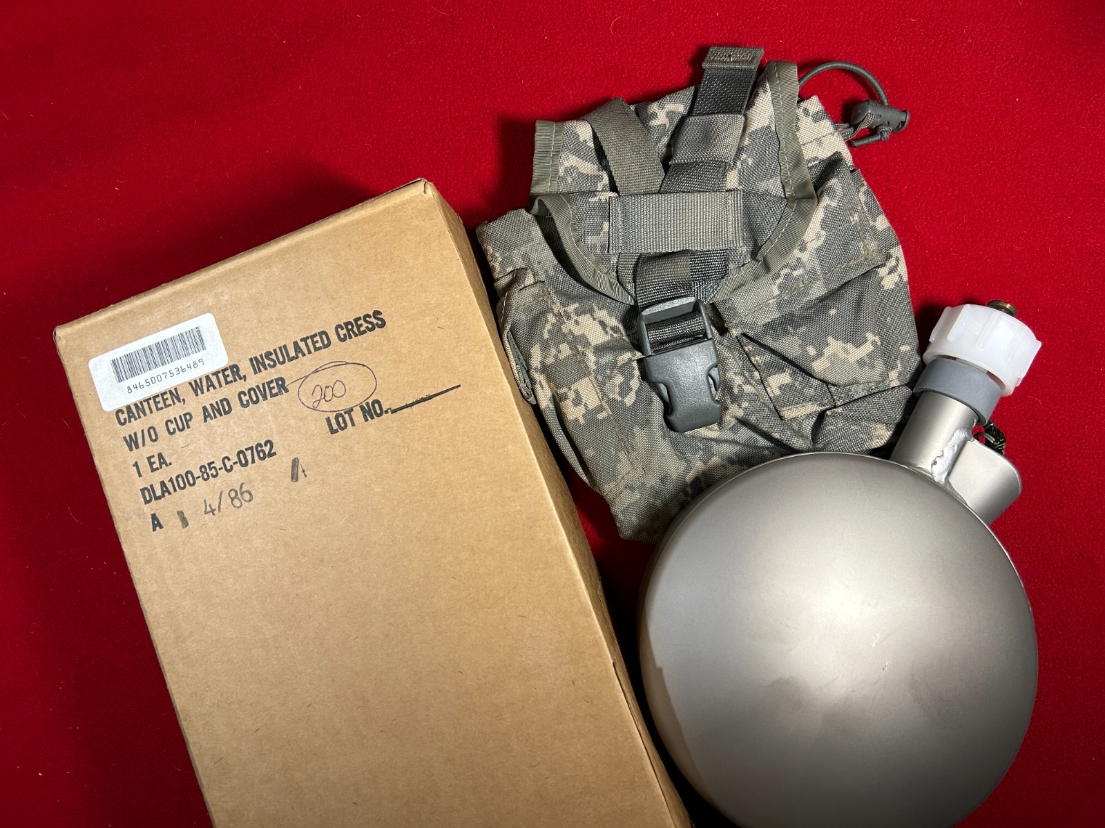 USGI Artic Insulated Canteen w/ACU Canteen Cover