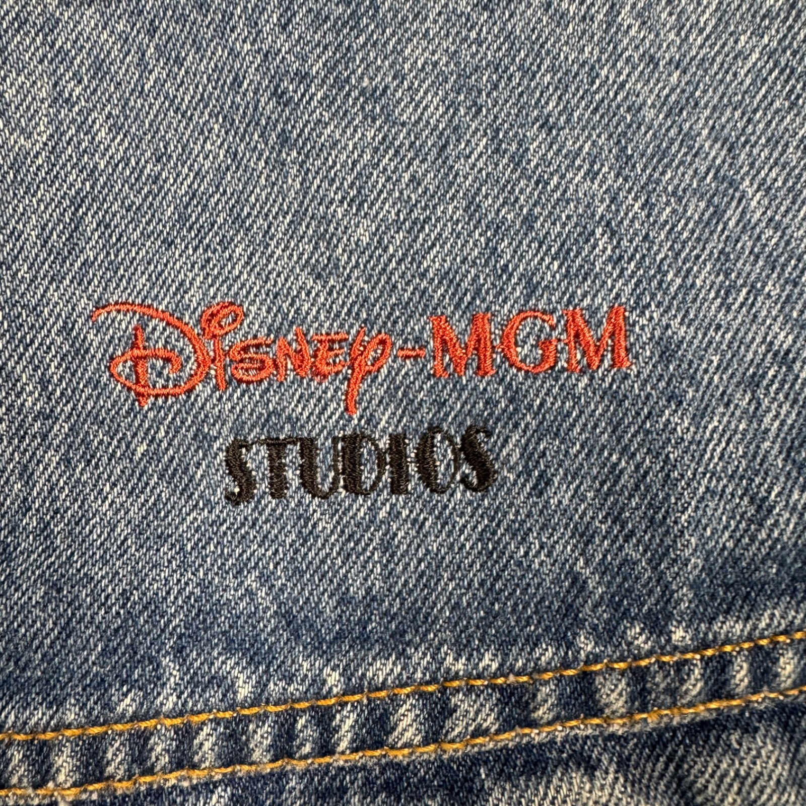 Vintage Lee Disney MGM Studios Mickey Mouse Denim Jacket Mens XL Embroidered