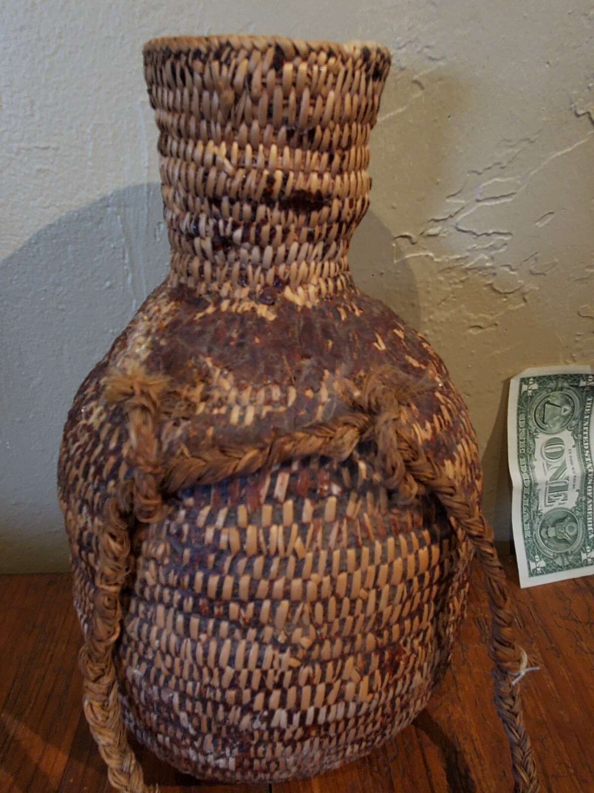 Antique OLD Native American Indian Paiute APACHE water tus basket 19th c.