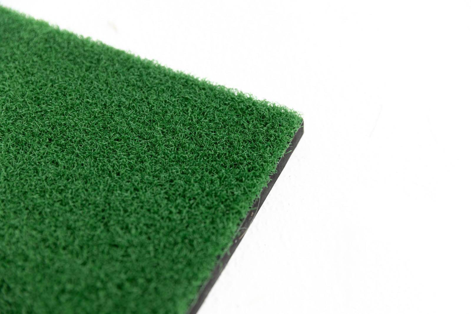 Golf Chipping Mat (16in x 10in) - Practice Hitting Mat for Home with Real Turf