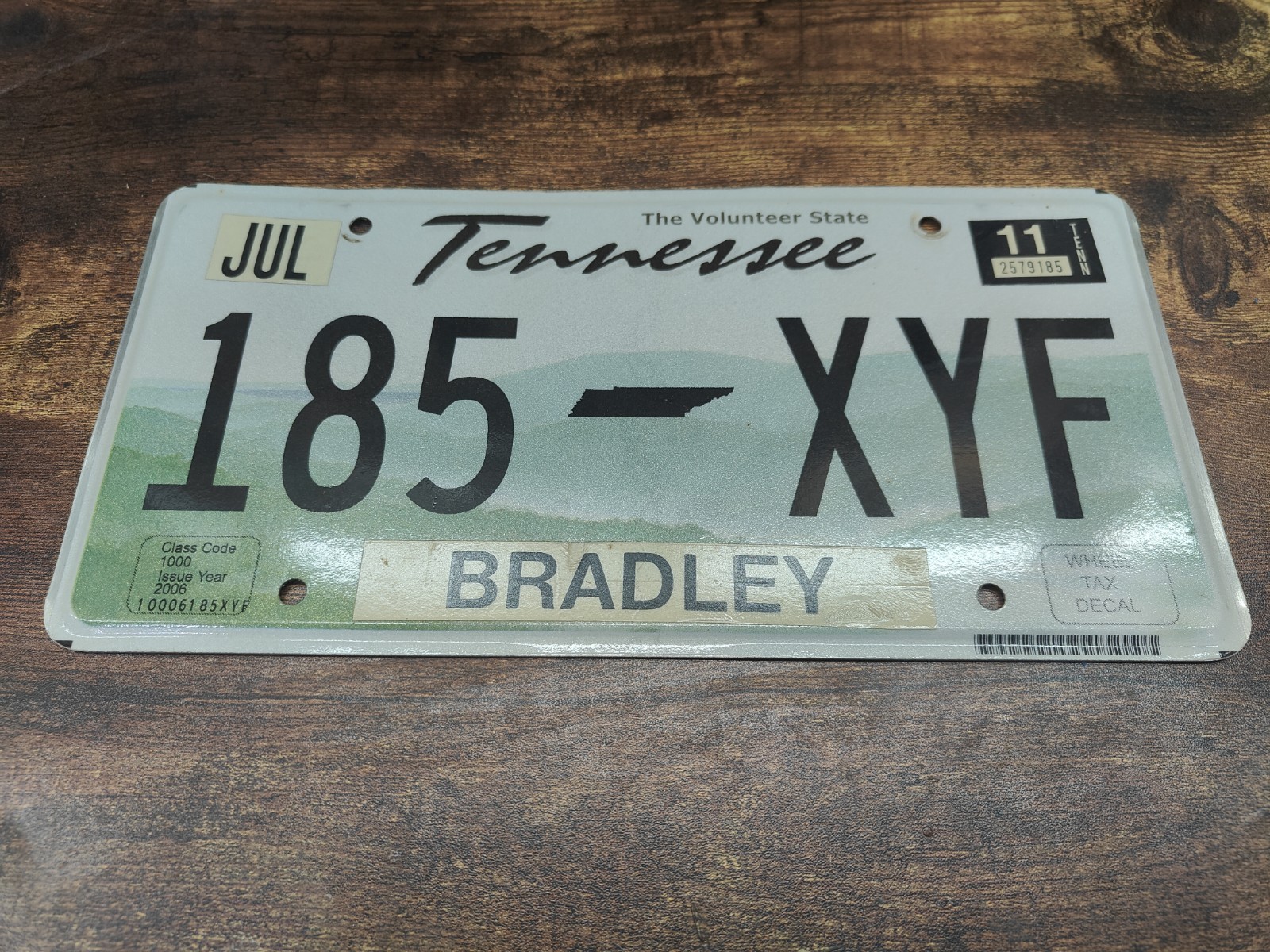 🟧Tennessee TN Tenn License Plate Tag 🟧 2011 11 185 XYF Bradley County