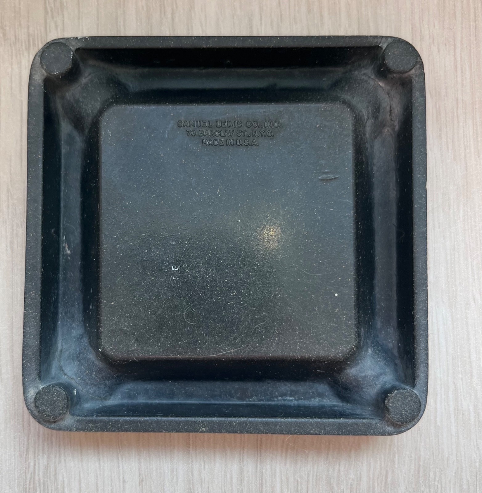 Morrison Hotel Bakelite Ashtray Chicago, Illinois Vintage