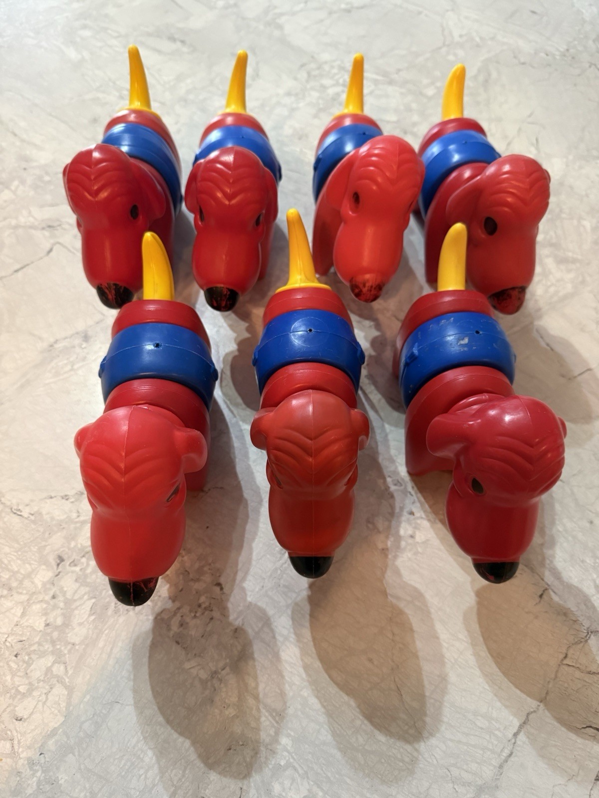 Tupperware Vintage Zoo-It-Yourself Animal Kit. 87 Pcs. 17 Animals.