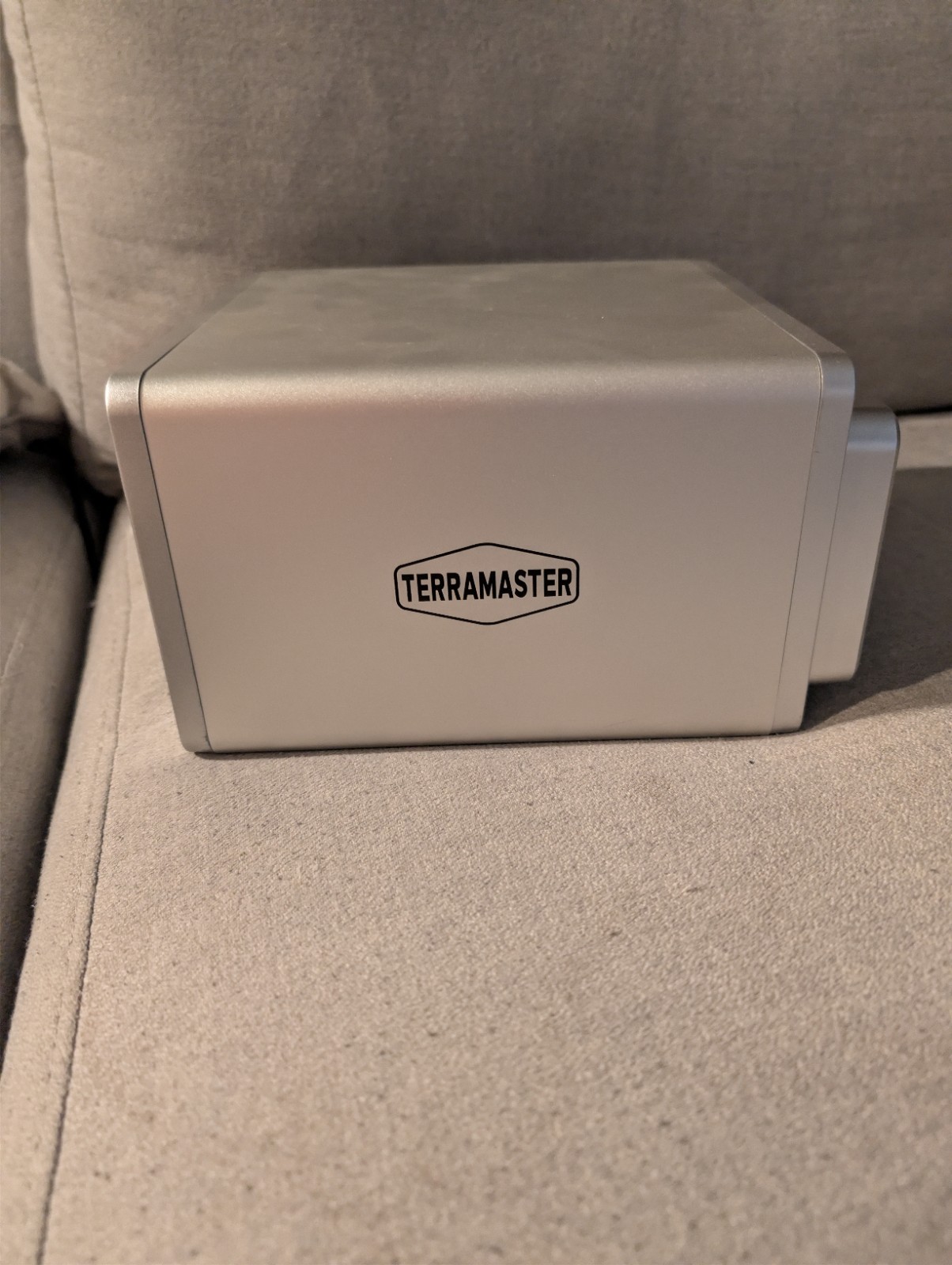 TerraMaster F4-210 4-bay NAS (Network Attached Storage) | Tested & Working