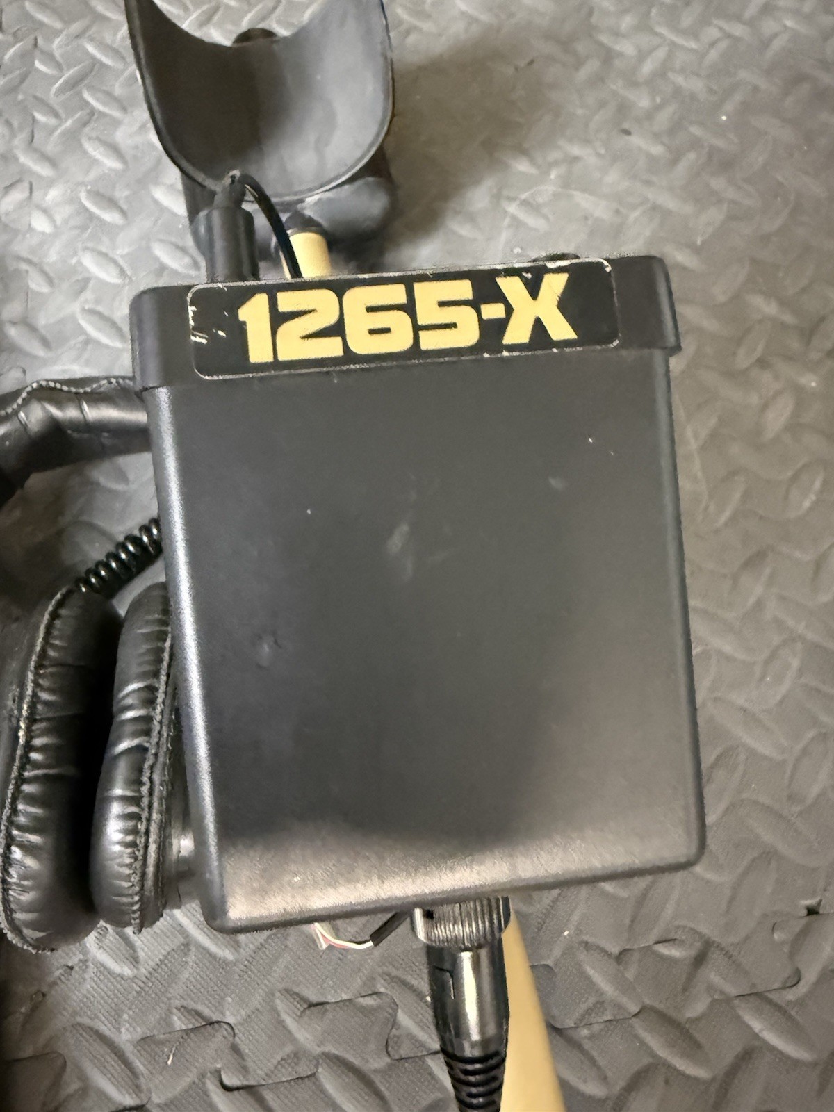 Fisher M-Scope 1265-X Metal Detector Tested Works W/ Carrying Bag & Headphones