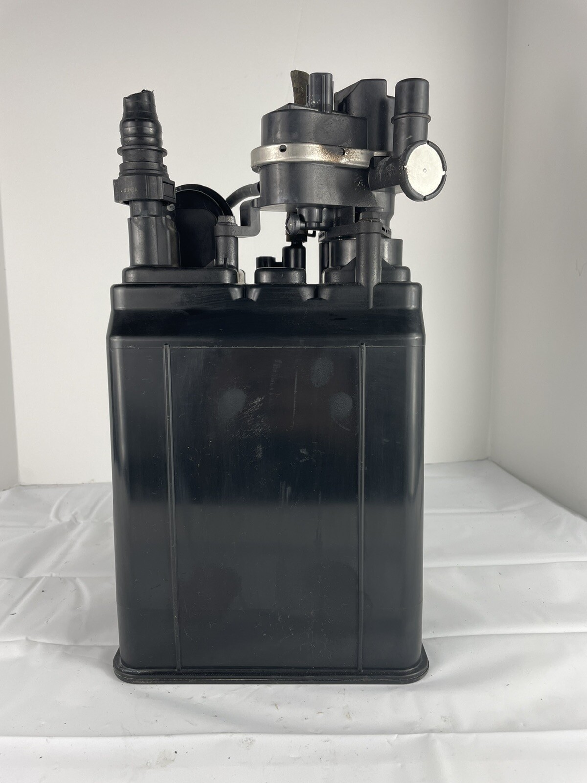 OEM 2007-2013 Toyota Tundra Evap Vapor Canister Charcoal 77740-0C050