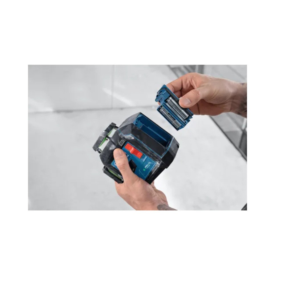 Bosch GLL300-42GL Three-Plane Leveling and Alignment Laser (Refurbished)