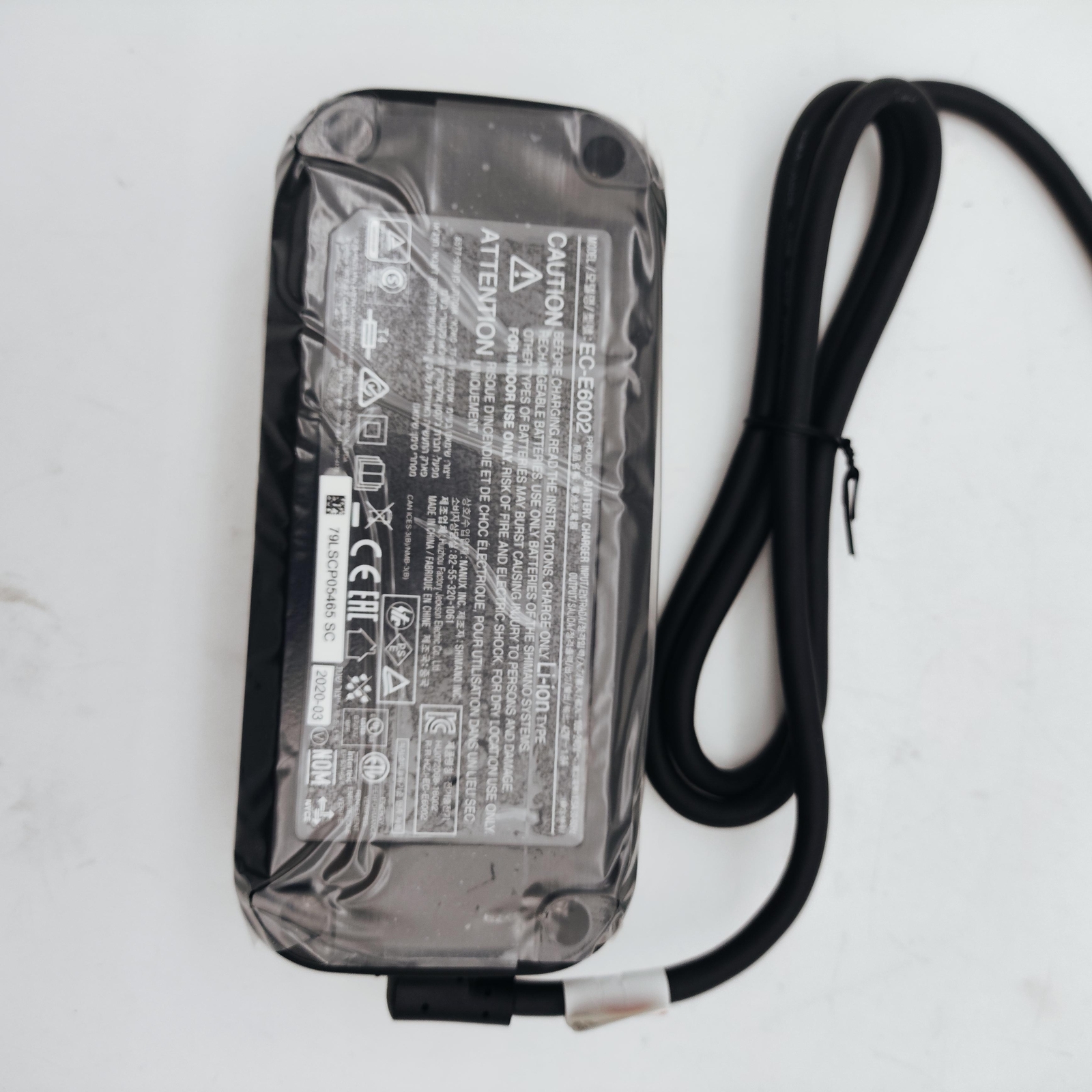 Shimano Steps EC-E6002 Battery Charger For BT E6000 E8010 E8016 E8035 E8036