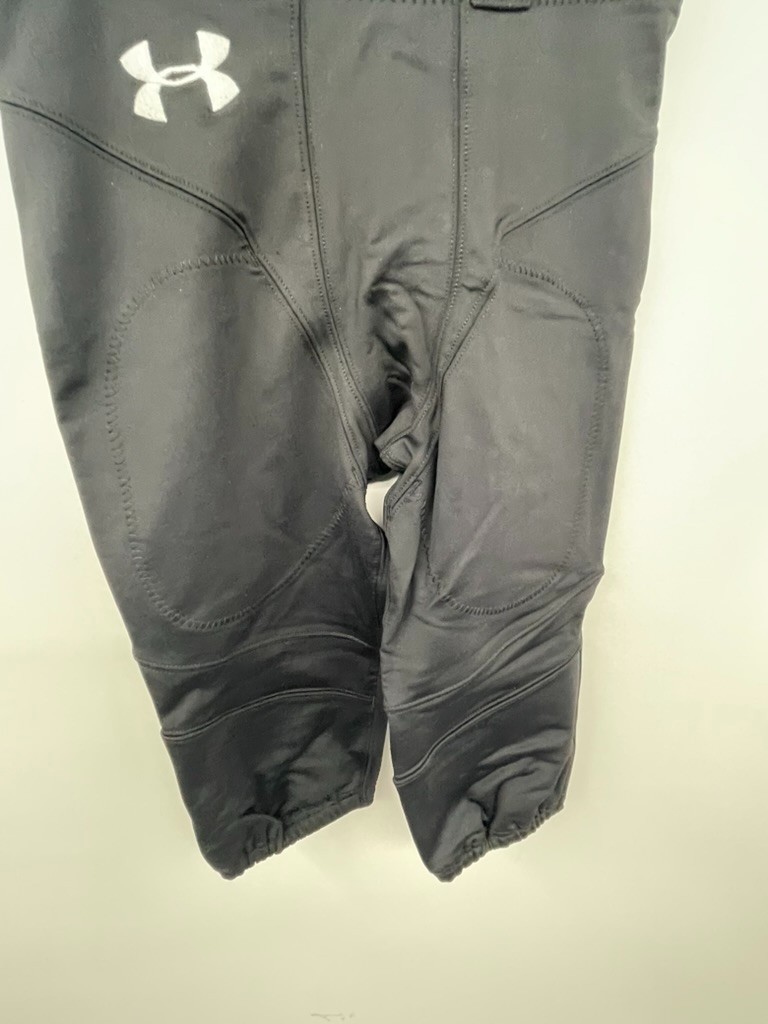 Under Armour Authentic Football Pants Men's Medium Black Performance Gear NWOT
