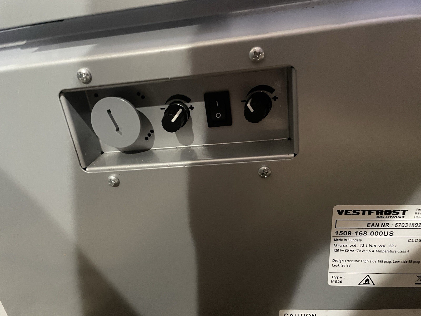 Red Bull Mini Fridge Bar Back Countertop VESTFROST BBC Commercial - No Key