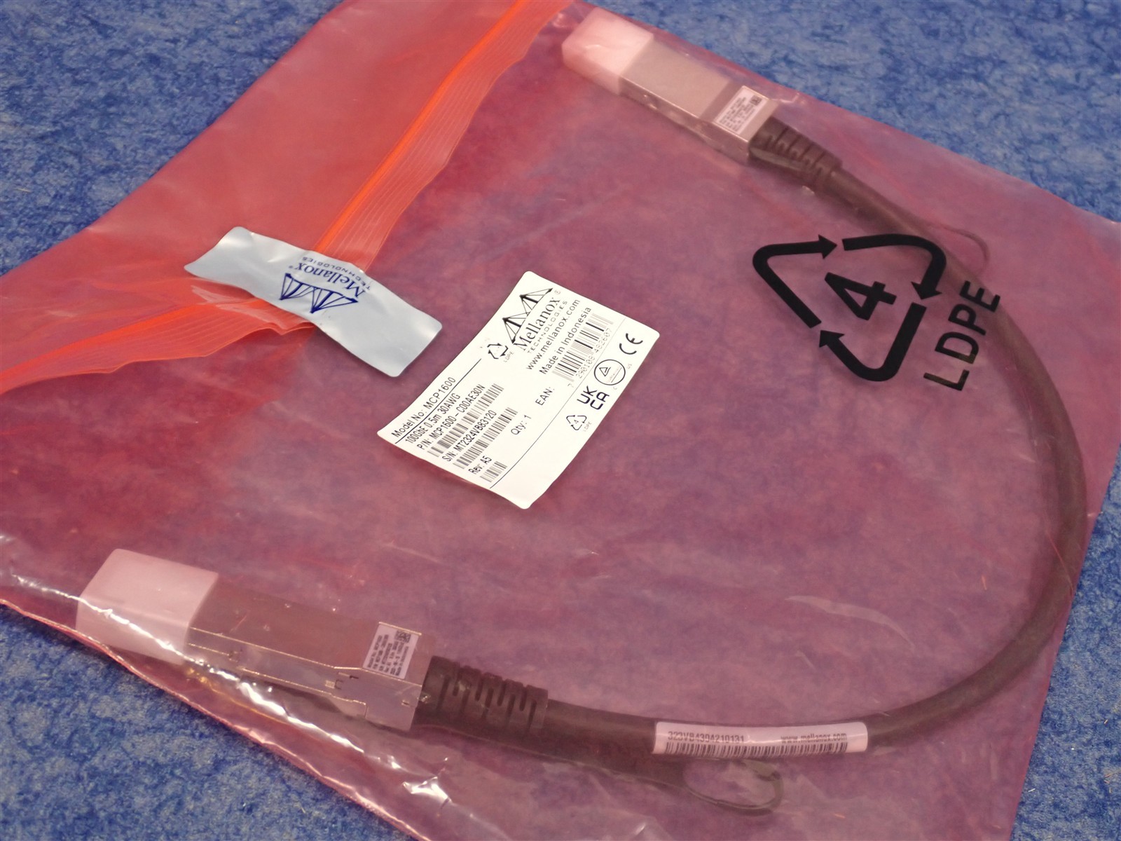 NEW Lot of 4 Mellanox MCP1600-C00AE30N Copper Cable ETH 100GbE, .5m, 30AWG (EC8)