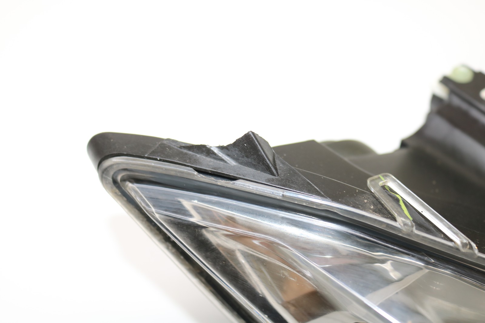 2017 Ski-doo Renegade 850 Gen 4 137" Front Head Light Headlight SEE NOTE BROKE